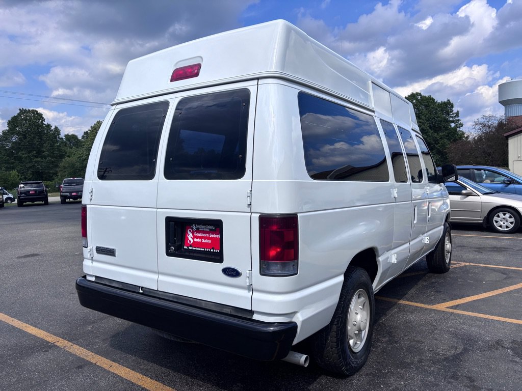 Used 2007 Ford E-250 and Econoline 250 RWD image 6