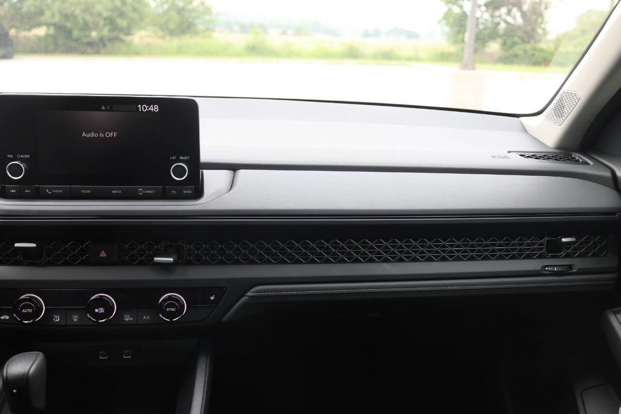 Used 2023 Honda Accord EX image 23