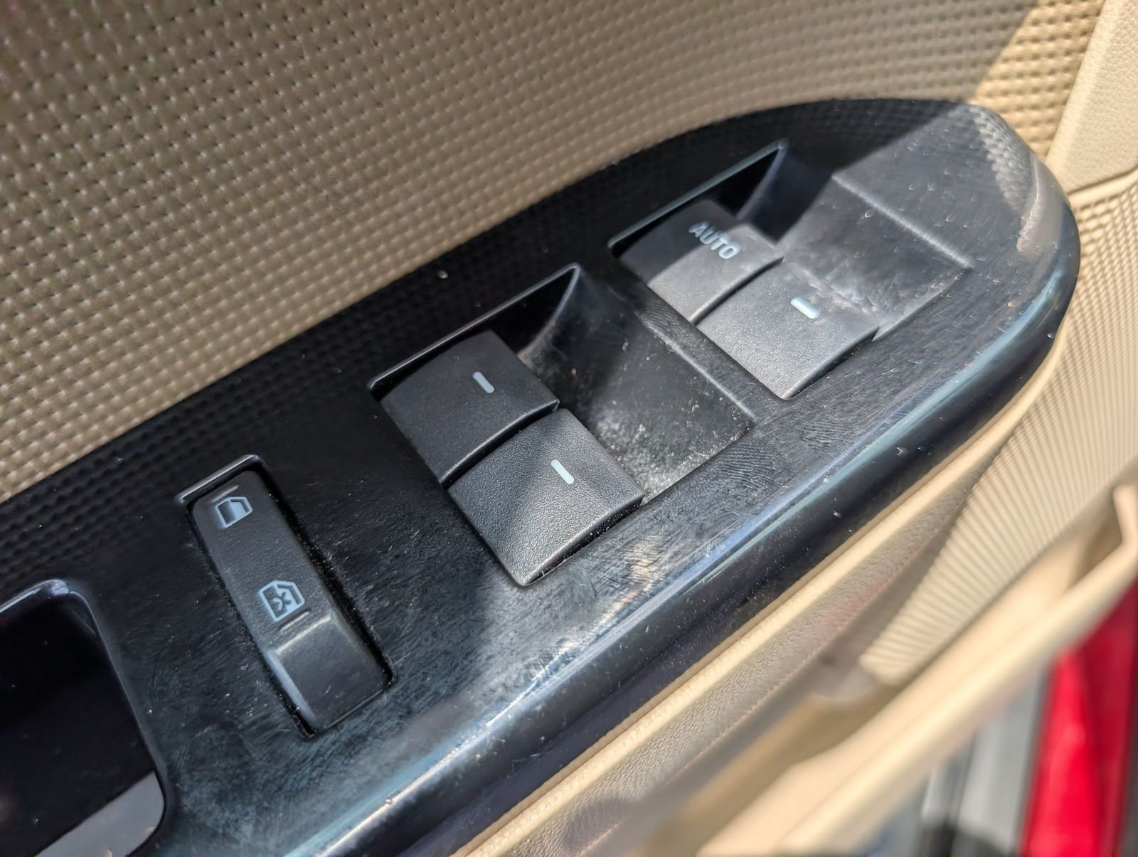 Used 2012 Ford Escape Limited FWD image 20