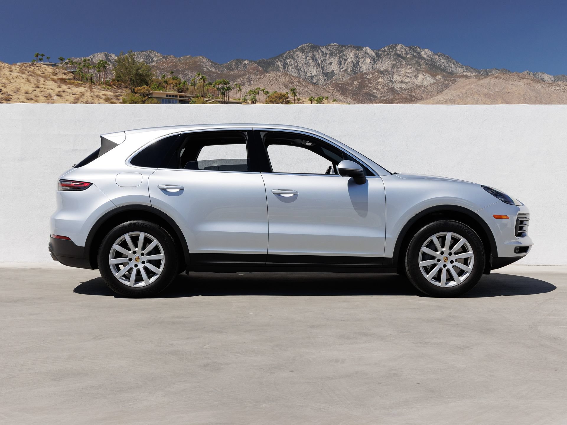 Certified 2019 Porsche Cayenne S AWD/4WD image 8