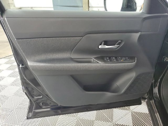 New 2026 Nissan Kicks SV FWD image 22