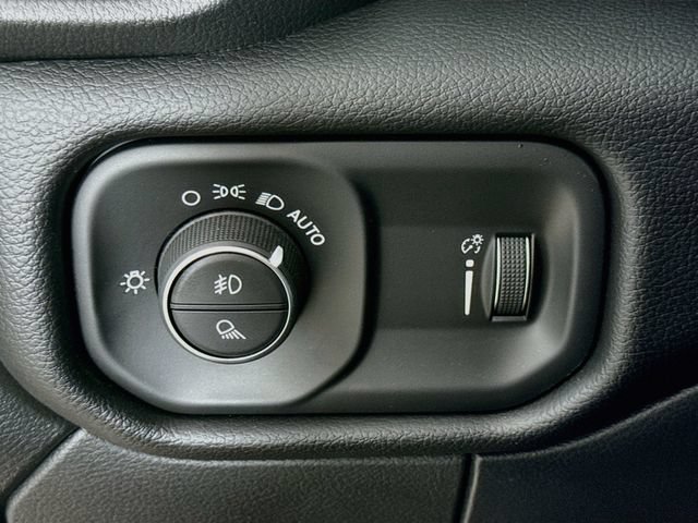 Used 2026 RAM 2500 Big Horn AWD/4WD image 10