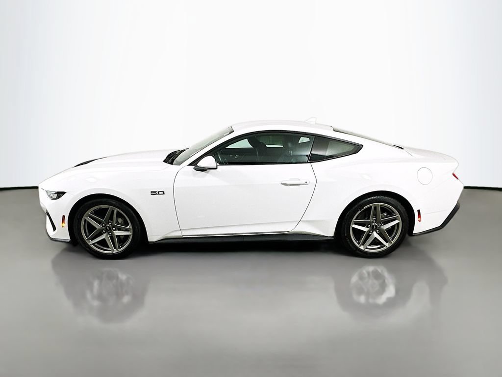Used 2024 Ford Mustang GT Premium RWD image 5