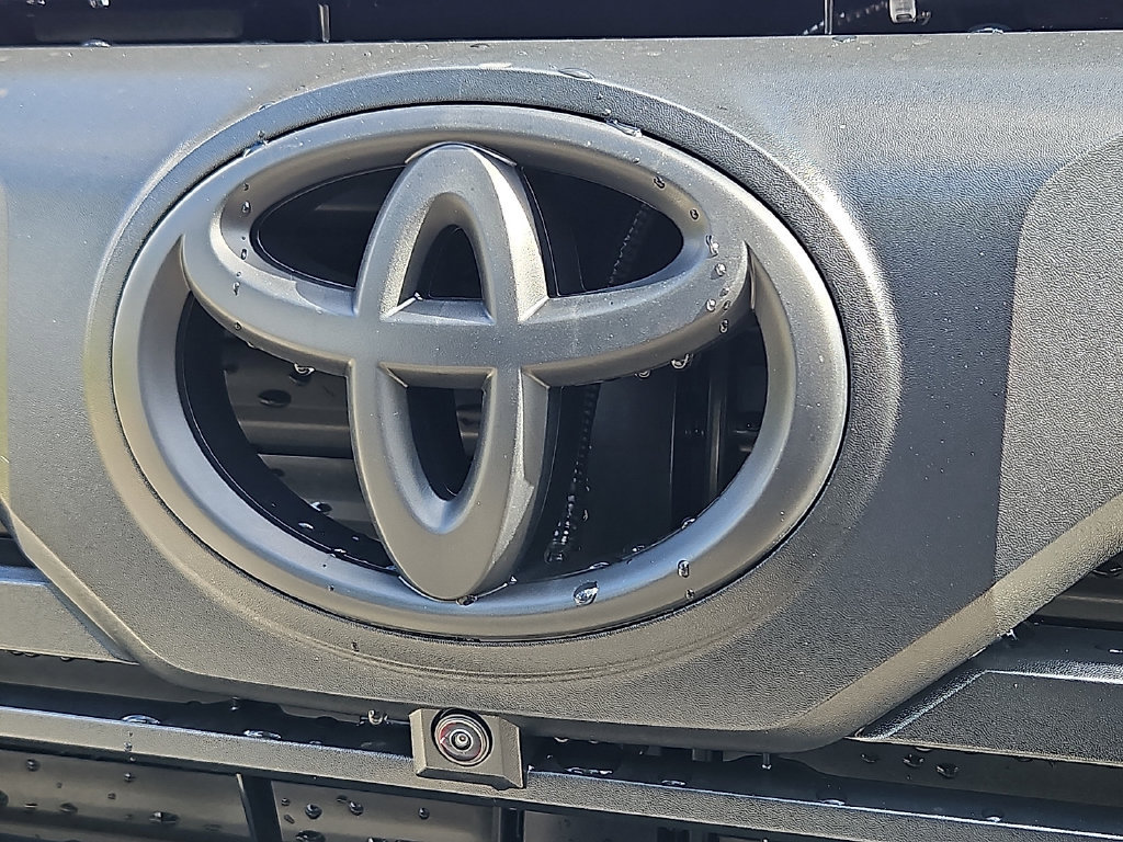 New 2026 Toyota Tundra Limited AWD/4WD image 18