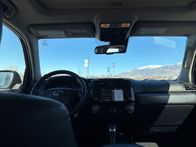 Used 2021 Toyota 4Runner TRD Off-Road Premium w/ Moonroof Package AWD/4WD image 28