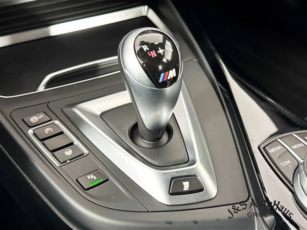 Used 2021 BMW M2 Competition w/ Executive Package RWD image 21