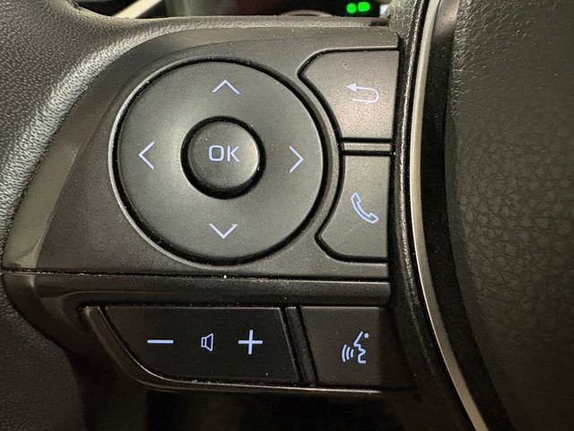 Used 2022 Toyota RAV4 XLE w/ Convenience Package AWD/4WD image 12