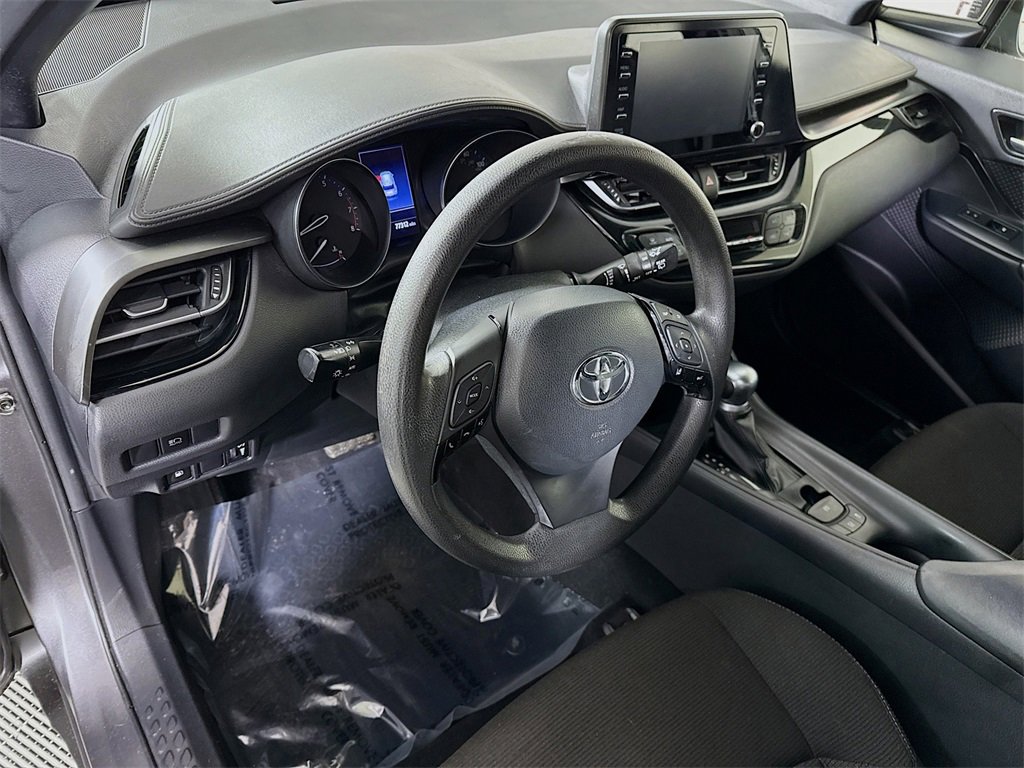 Certified 2019 Toyota C-HR LE image 17
