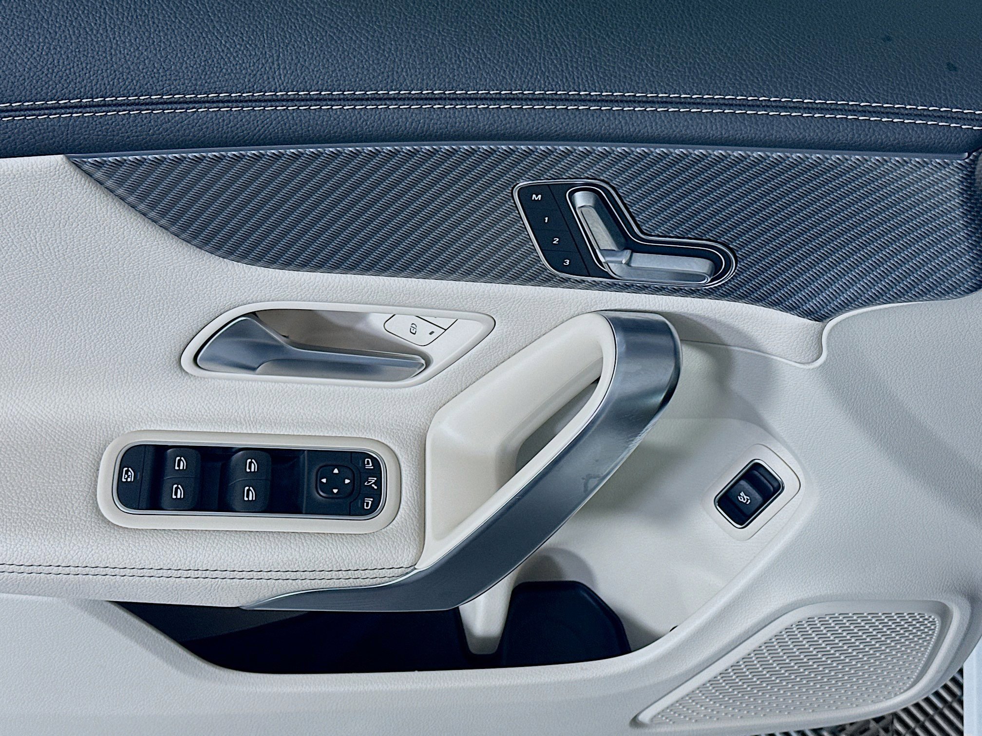 Used 2025 Mercedes-Benz CLA 250 CLA 250 image 15