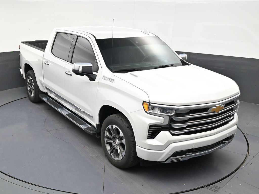 Used 2024 Chevrolet Silverado 1500 High Country w/ Technology Package RWD image 18