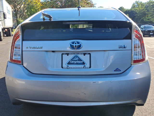 Used 2015 Toyota Prius Three FWD image 5