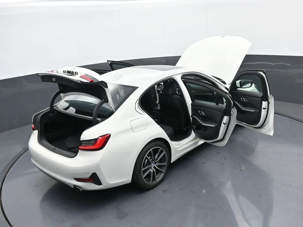 Used 2021 BMW 330i xDrive Sedan w/ Convenience Package image 43
