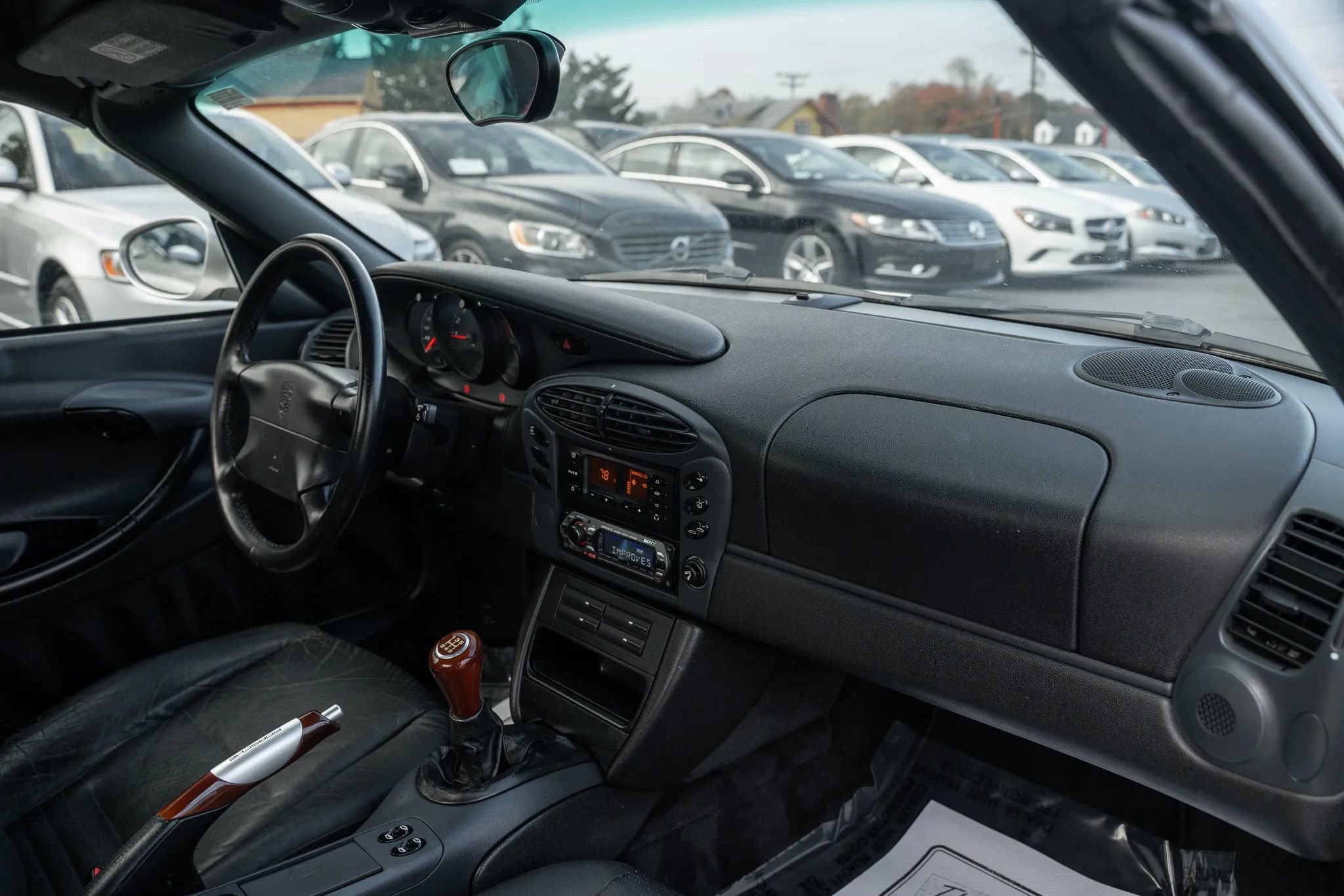 Used 1997 Porsche Boxster Cabriolet 2D image 15