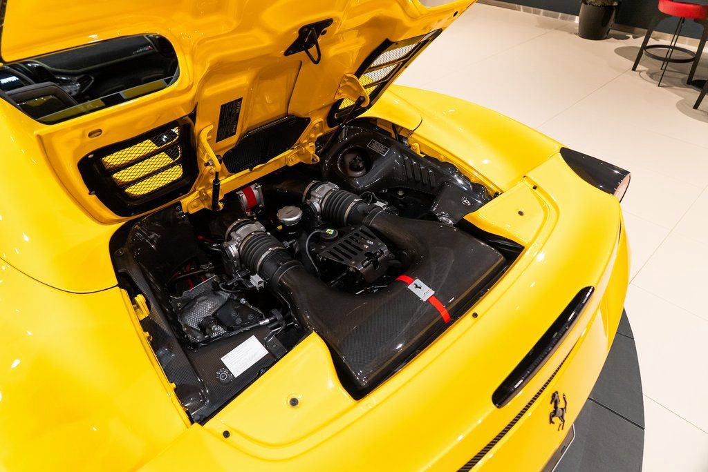 Certified 2015 Ferrari 458 Speciale A image 17