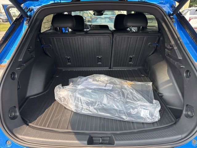 New 2025 Chevrolet Equinox EV LT w/ Convenience Package II AWD/4WD image 13