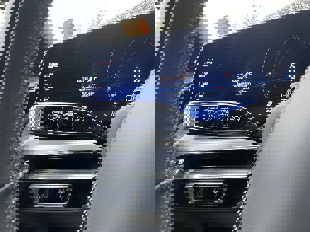 Certified 2025 Cadillac Lyriq Luxury w/ Nappa Leather Package image 23