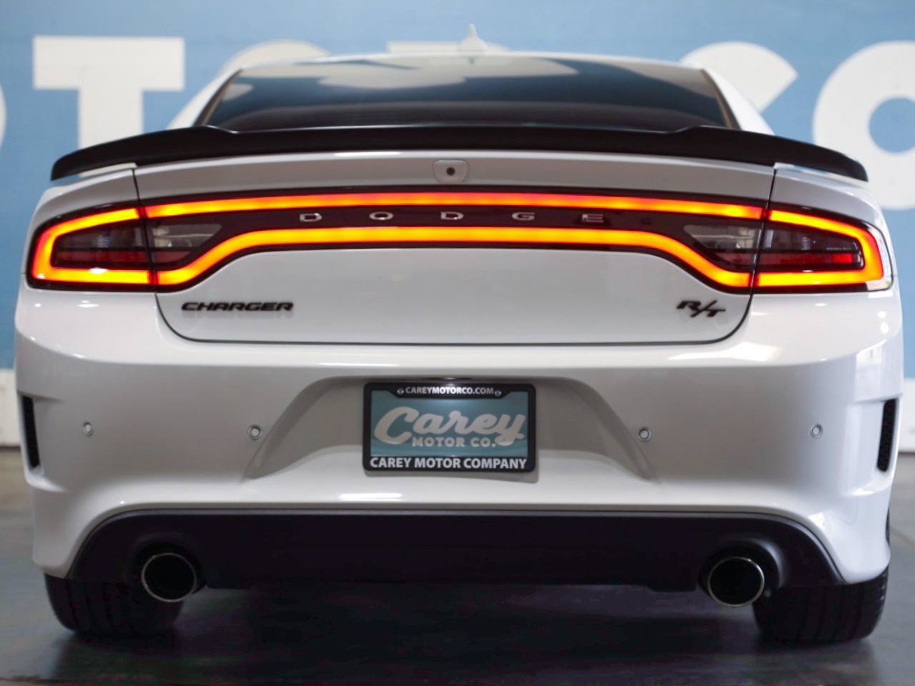 Used 2019 Dodge Charger R/T w/ Blacktop Package RWD image 10