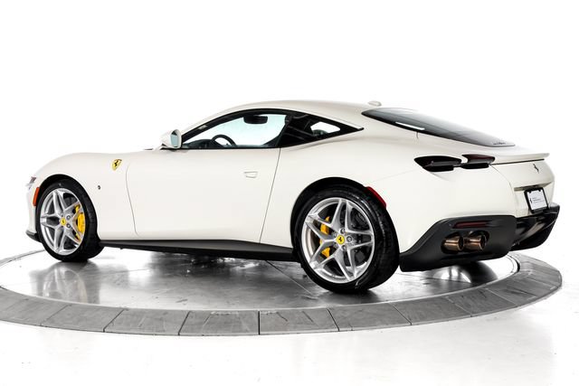 Used 2024 Ferrari Roma RWD image 7