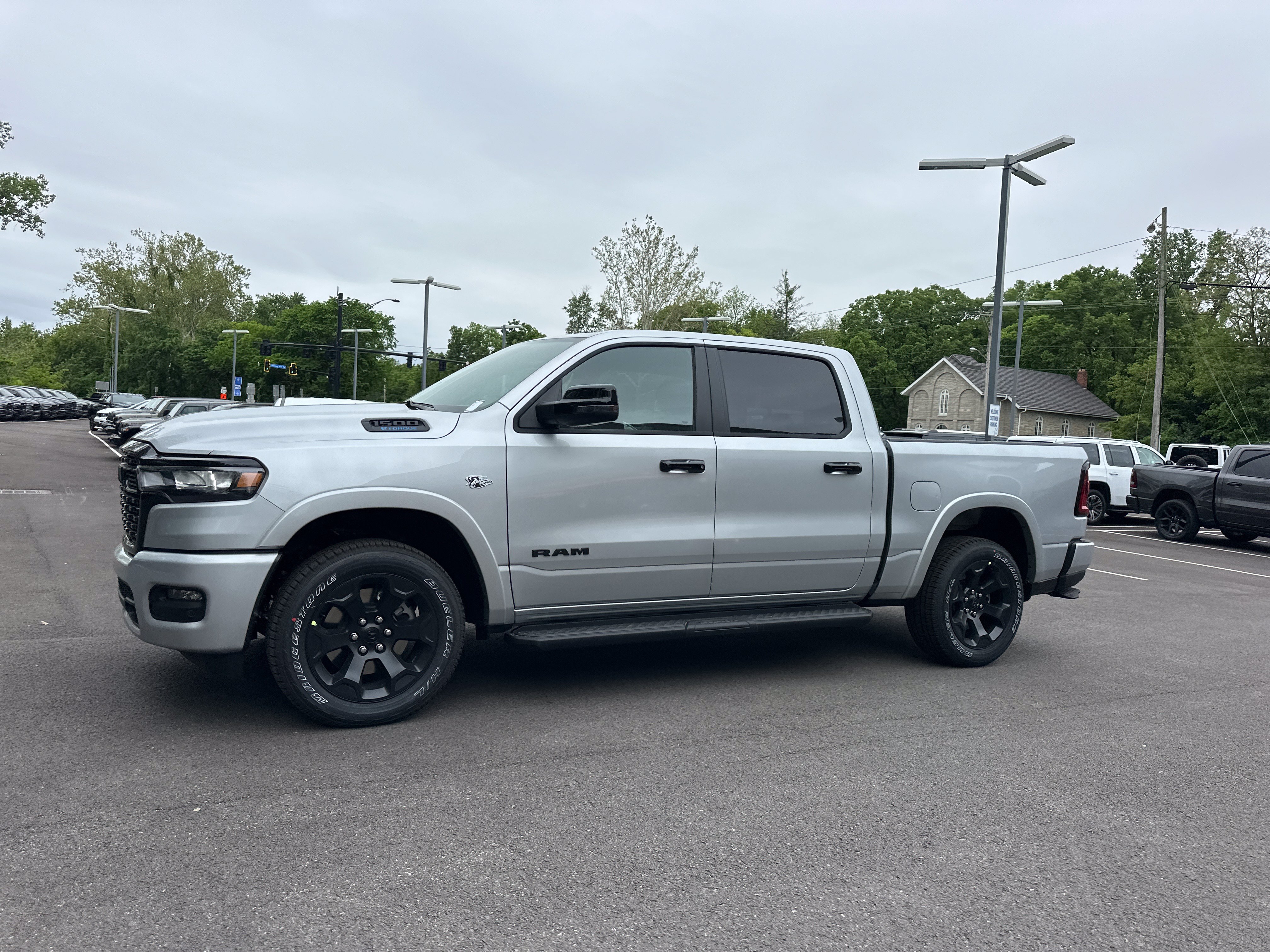 Used 2026 RAM 1500 4x4 Crew Cab image 21