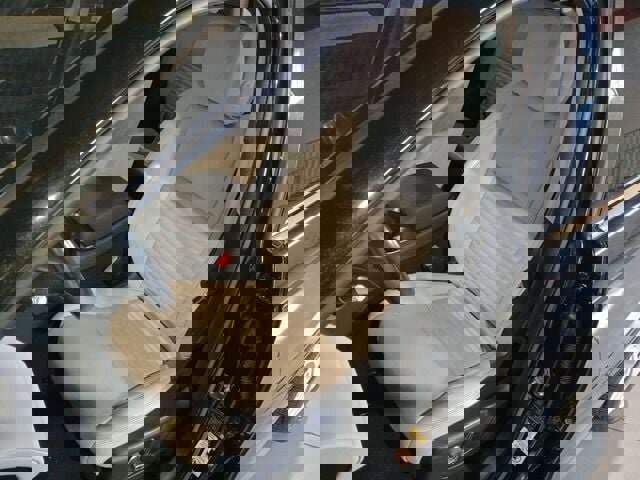 Used 2021 Land Rover Discovery Sport S image 16