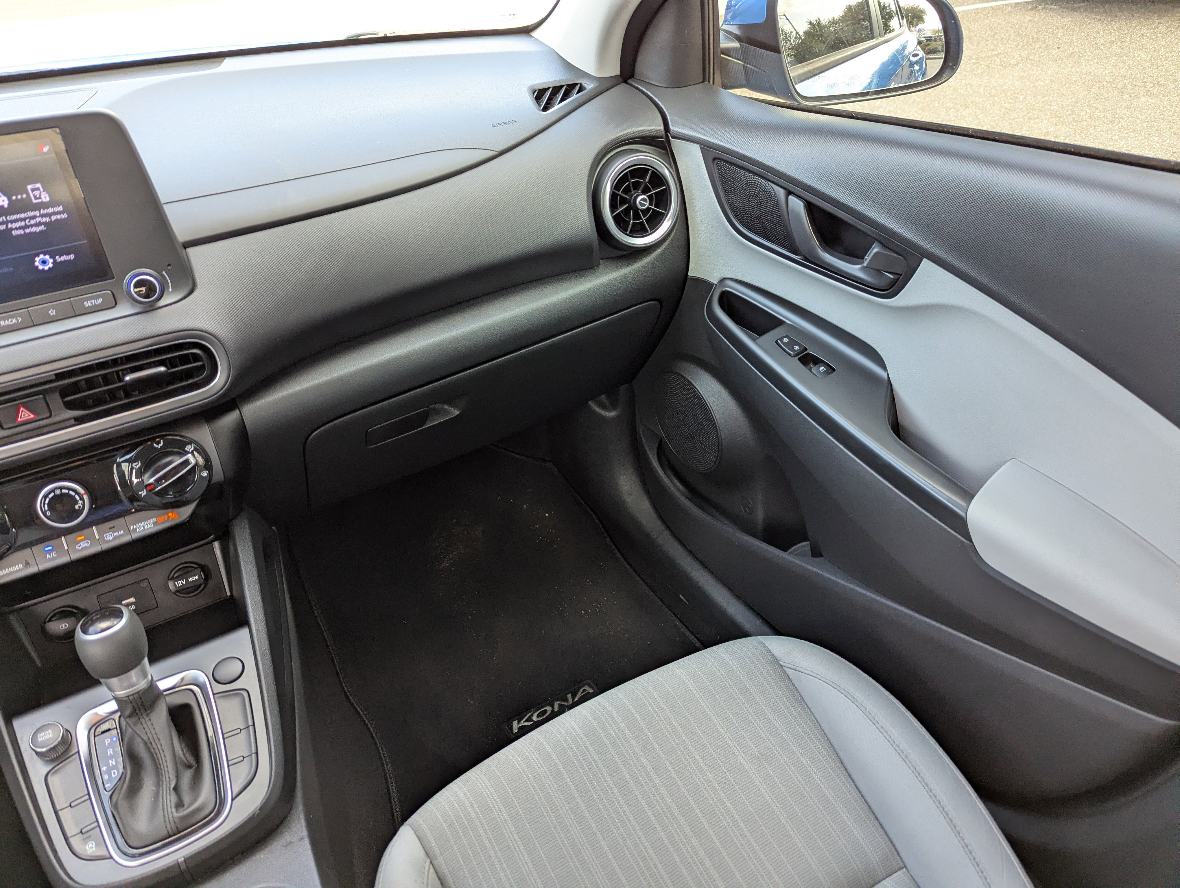 Used 2022 Hyundai Kona SEL image 16