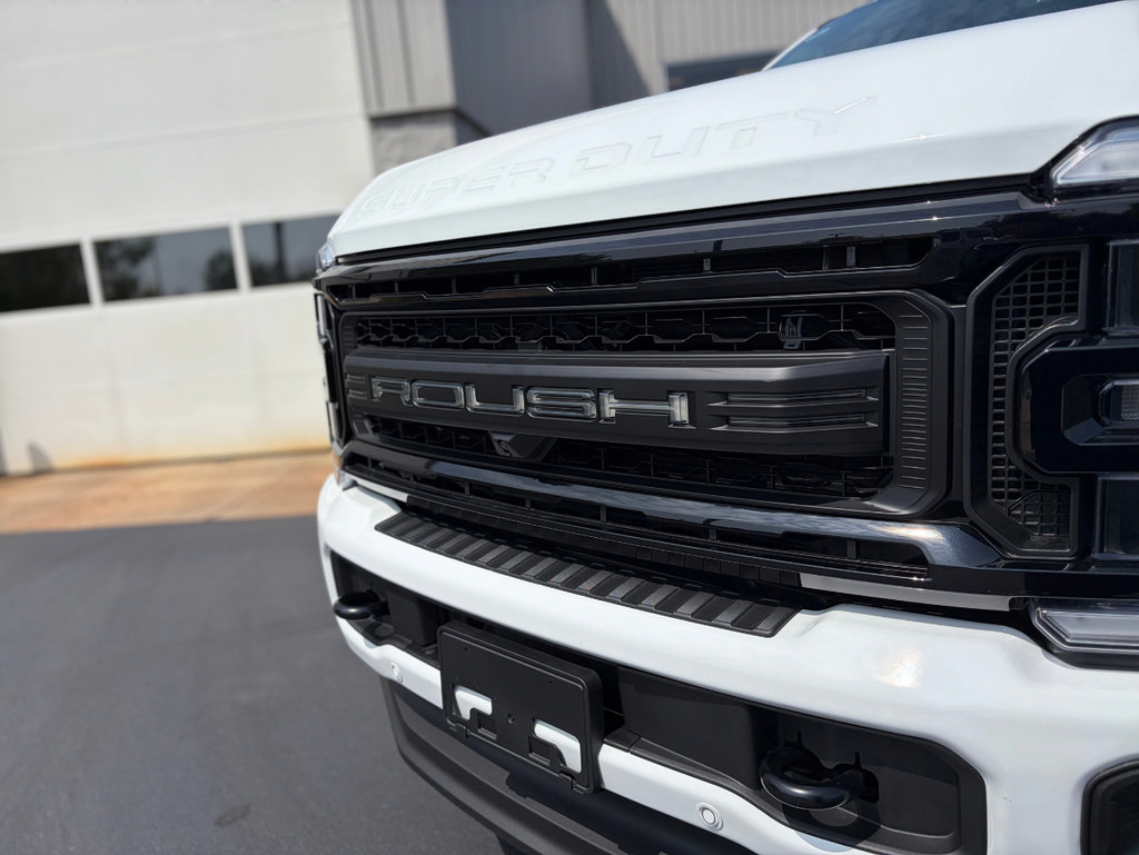 New 2026 Ford F250 Lariat w/ Black Appearance Package AWD/4WD image 7