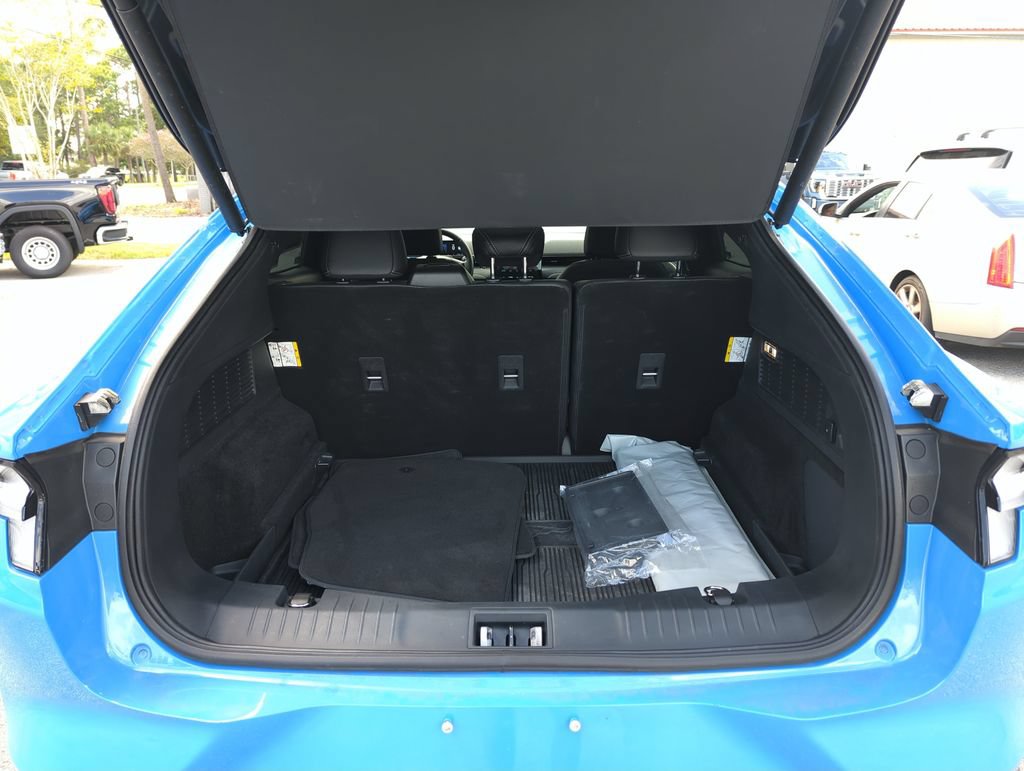Used 2022 Ford Mustang Mach-E Premium AWD/4WD image 29