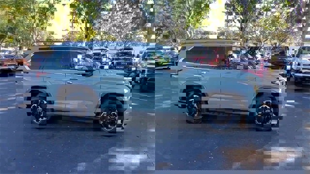 Used 2023 Toyota Sequoia Limited image 47