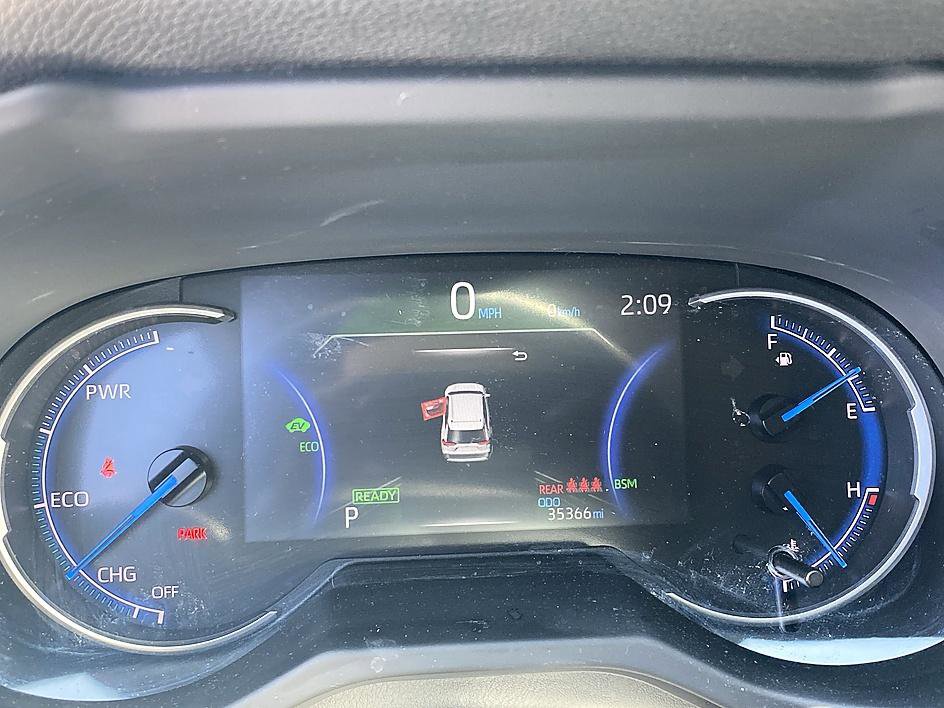 Certified 2024 Toyota RAV4 XLE AWD/4WD image 14