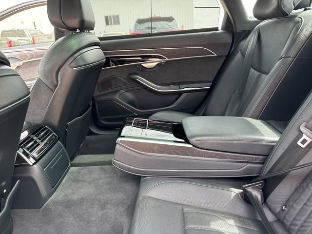Used 2020 Audi A8 L 4.0T w/ Executive Package image 15