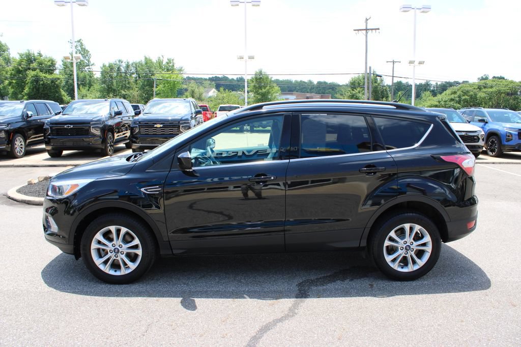 Used 2018 Ford Escape SE w/ SE Sync 3 Package AWD/4WD image 23