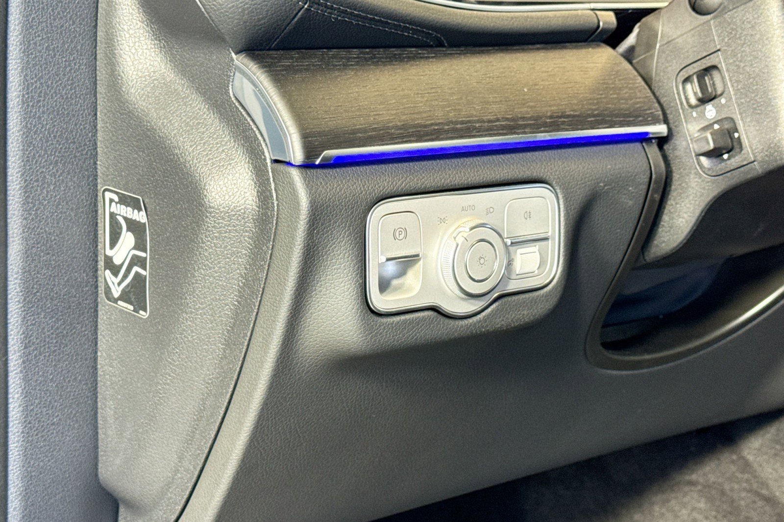 New 2026 Mercedes-Benz GLS 450 4MATIC image 10