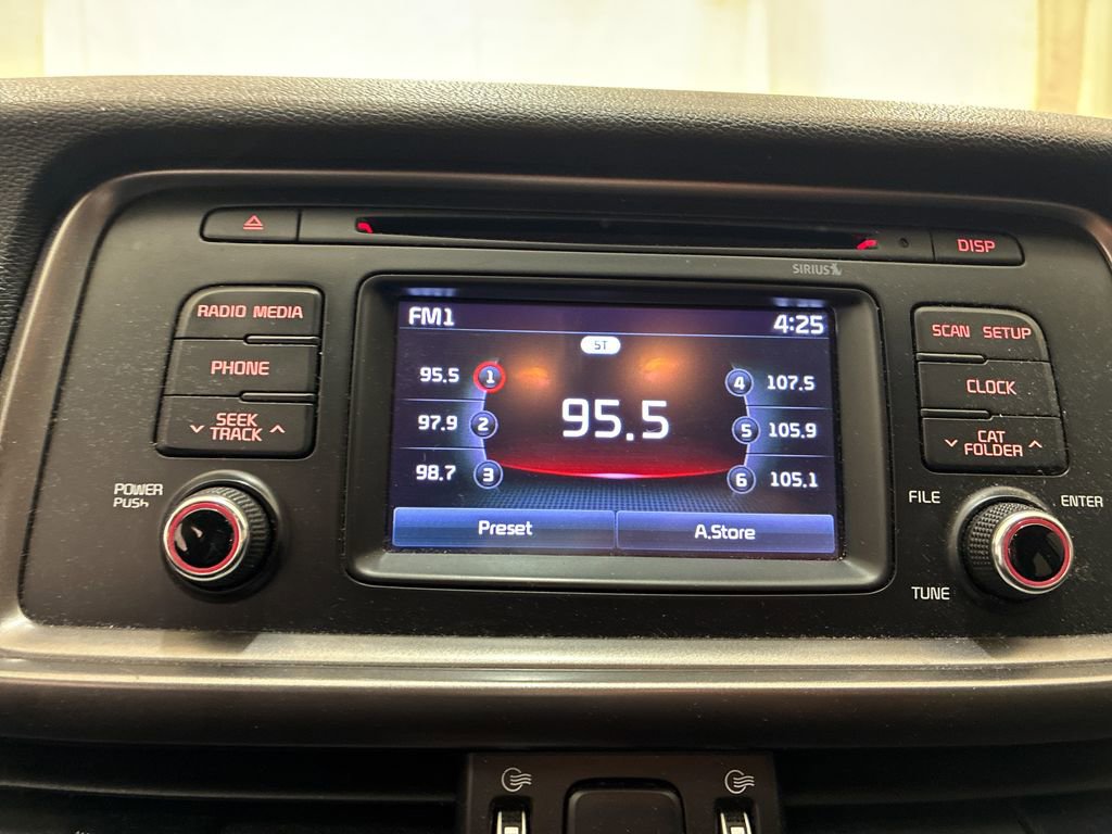 Used 2016 Kia Optima LX FWD image 14