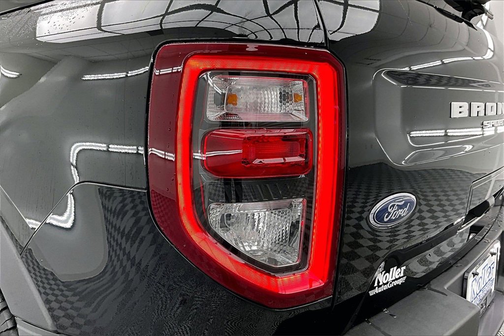 Used 2024 Ford Bronco Sport Heritage w/ Heritage Convenience Package image 30