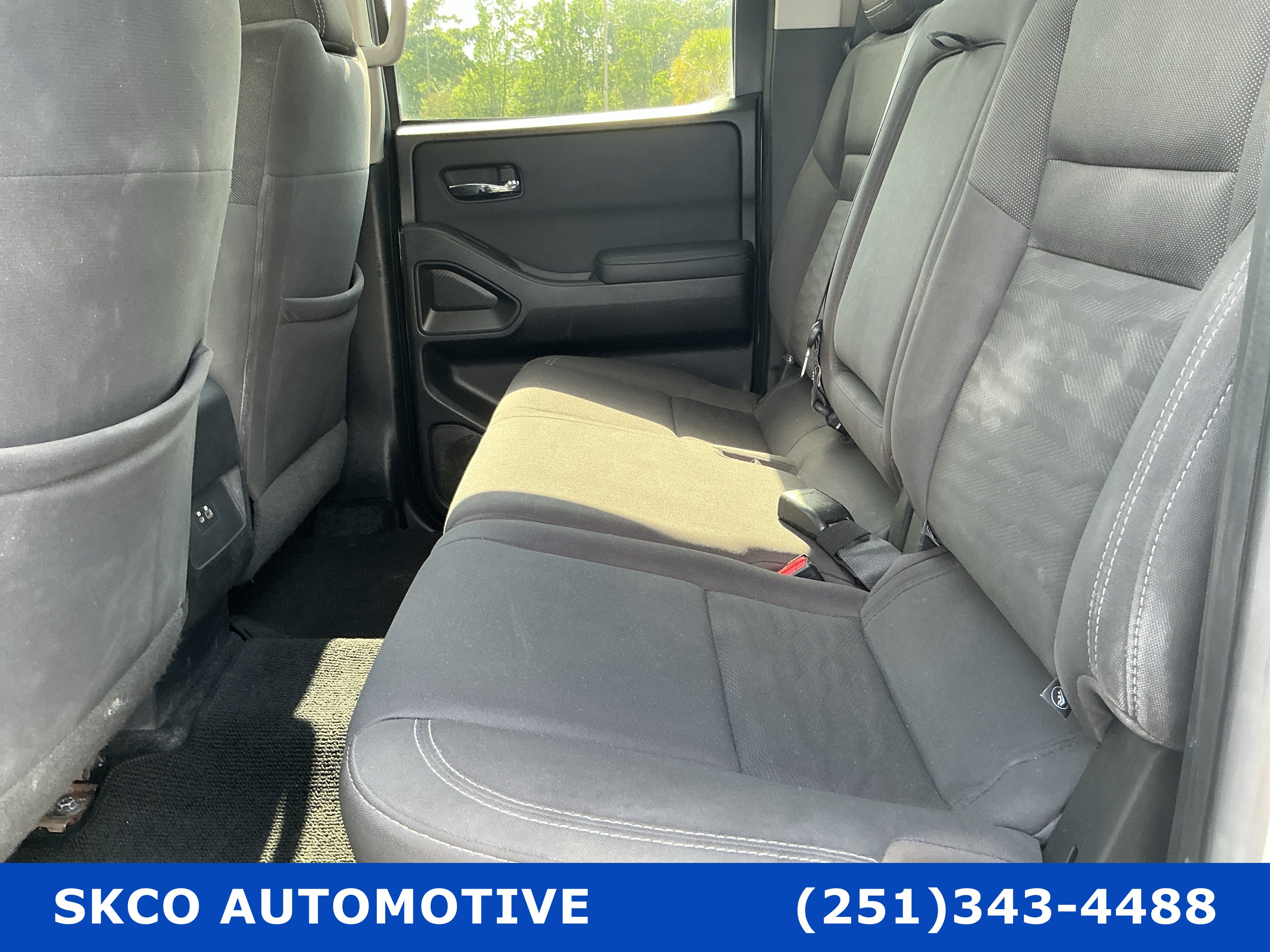 Used 2022 Nissan Frontier SV AWD/4WD image 14