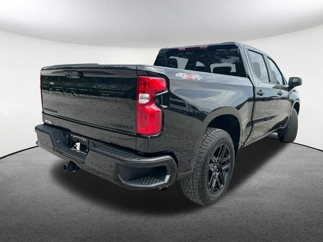 Used 2025 Chevrolet Silverado 1500 Custom w/ LPO, Dark Essentials Package AWD/4WD image 17