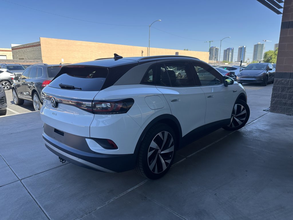 Used 2021 Volkswagen ID.4 1st Edition image 3