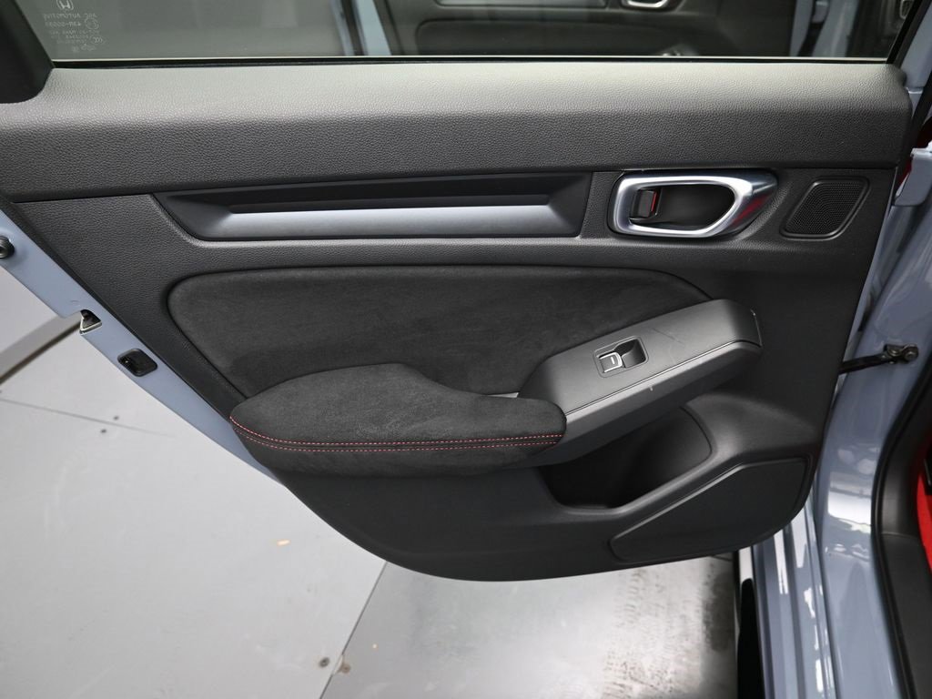 Used 2025 Honda Civic Type R image 29