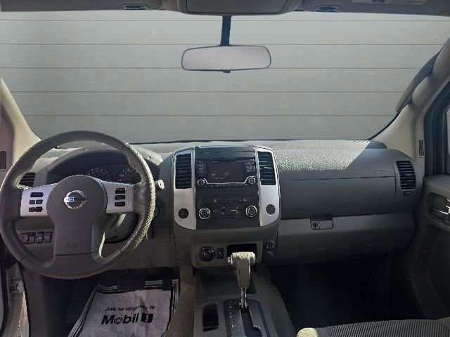 Used 2018 Nissan Frontier SV AWD/4WD image 11