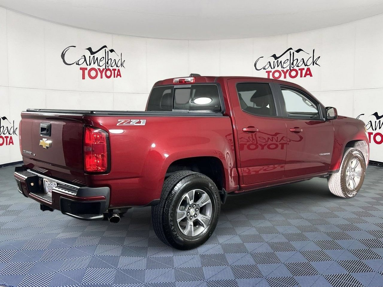 Used 2019 Chevrolet Colorado Z71 AWD/4WD image 7
