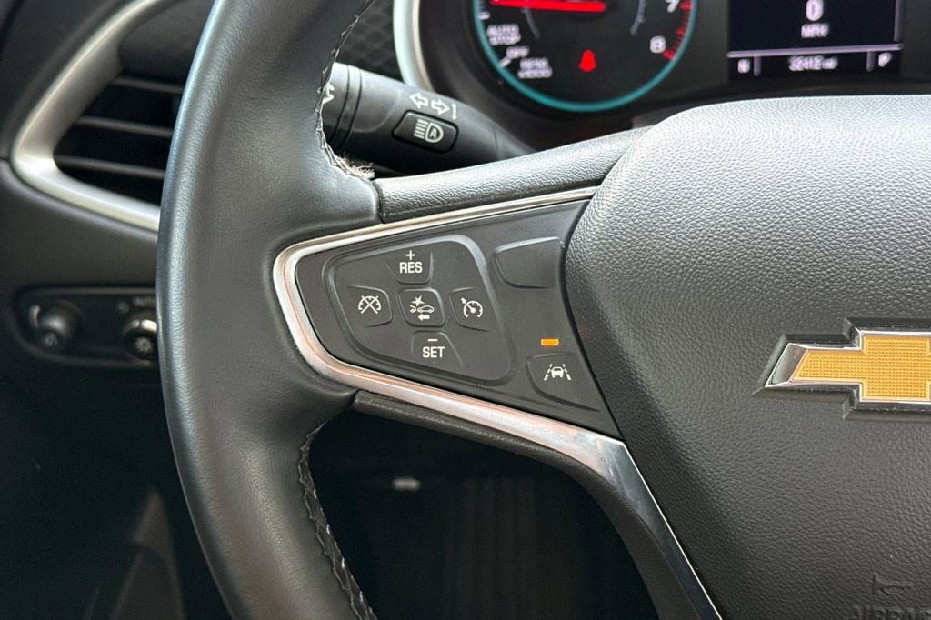 Used 2025 Chevrolet Malibu RS image 33