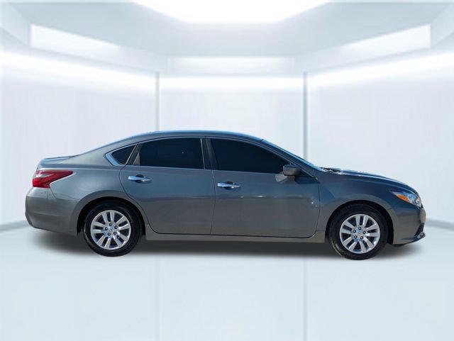 Used 2018 Nissan Altima 2.5 S w/ S Convenience Package FWD image 8