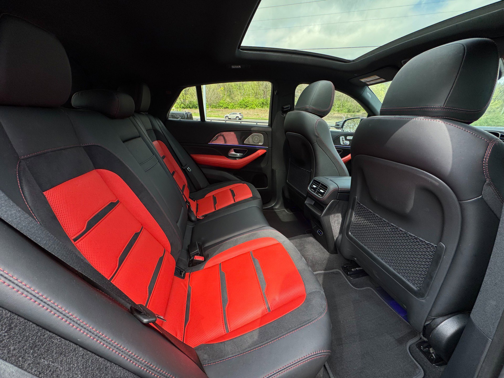 Used 2024 Mercedes-Benz GLE 53 AMG 4MATIC Coupe image 32