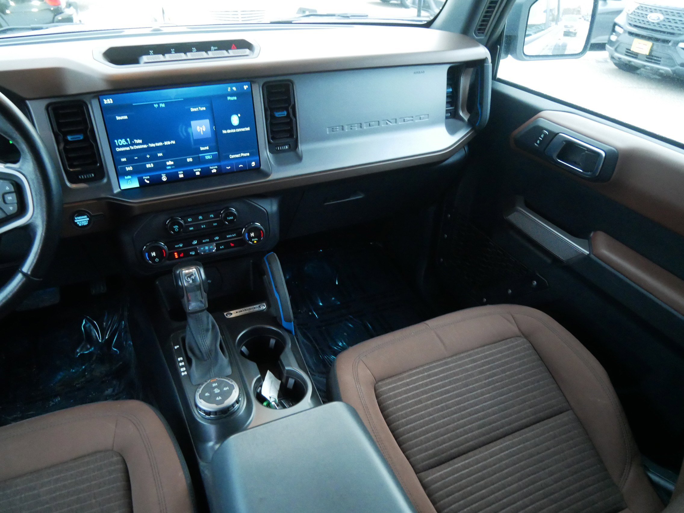 Certified 2023 Ford Bronco Outer Banks image 11