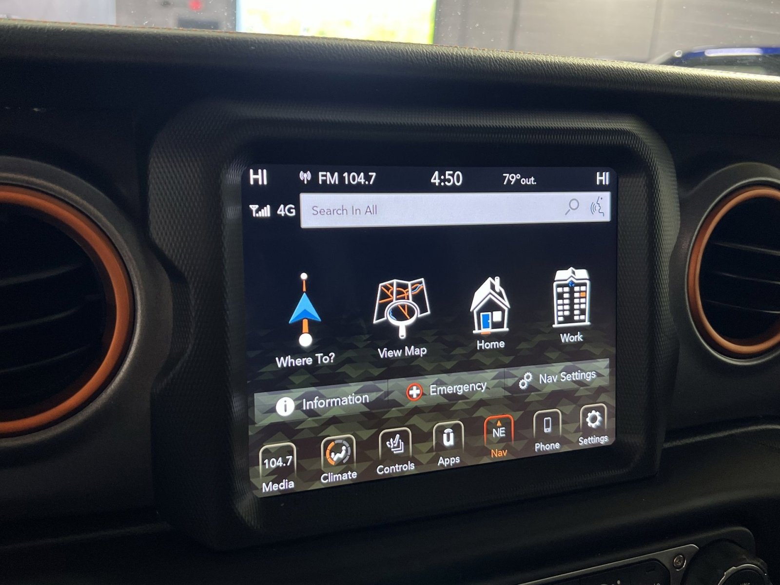 Used 2021 Jeep Gladiator Mojave AWD/4WD image 21