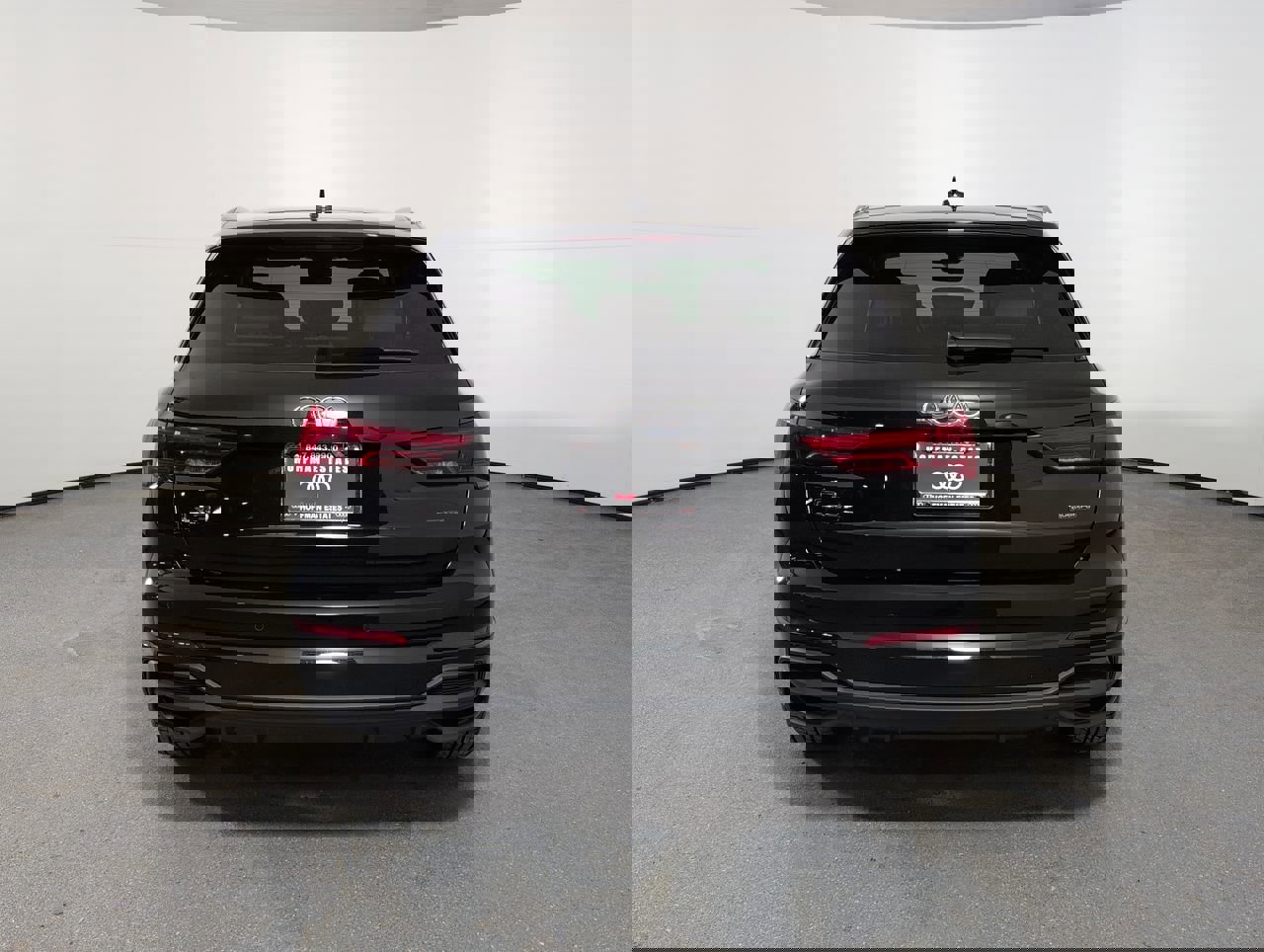 Used 2024 Audi Q3 2.0T Premium Plus image 34