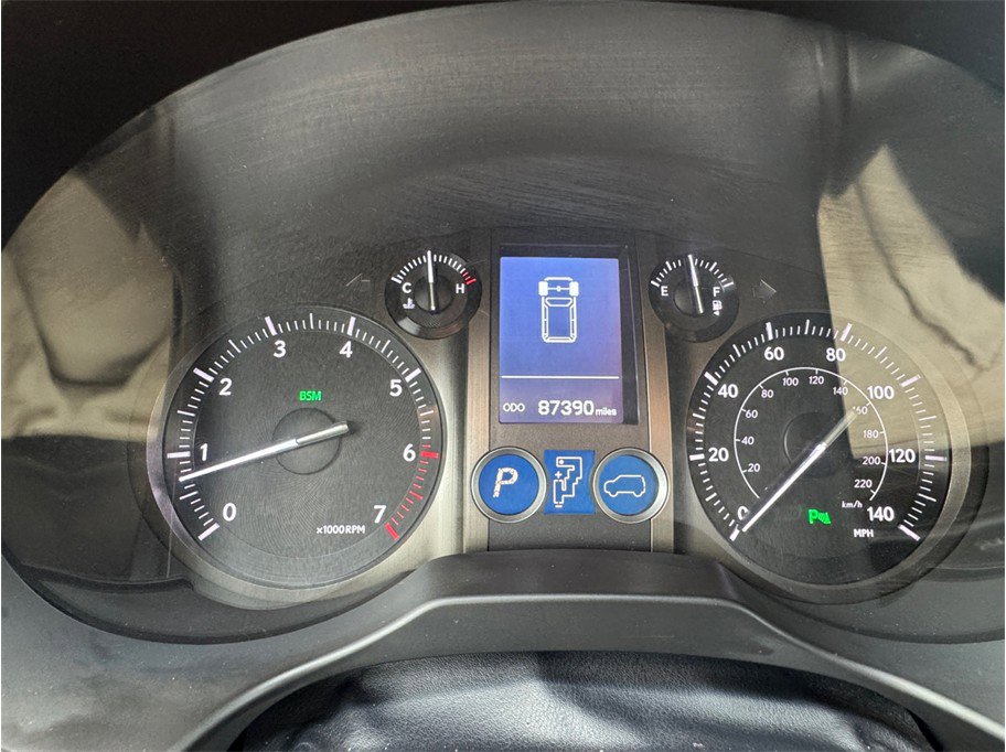 Used 2014 Lexus GX 460 w/ Premium Package image 16