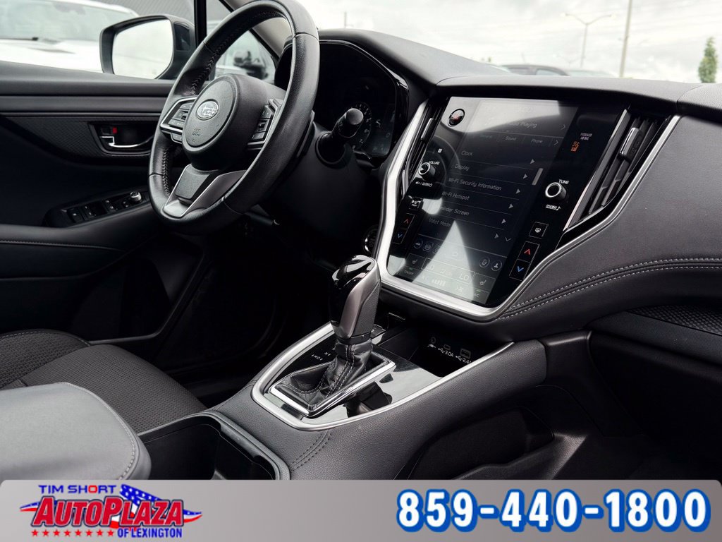 Used 2024 Subaru Outback Premium AWD/4WD image 36