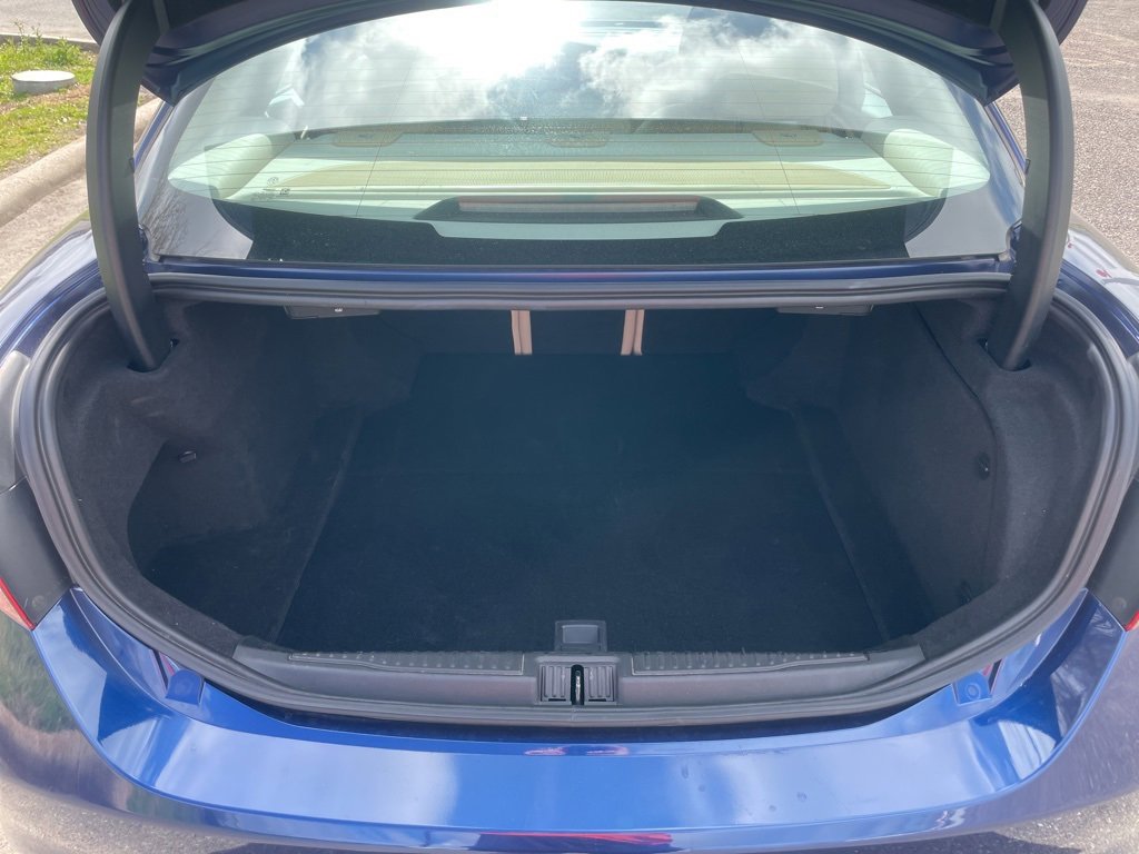 Used 2018 Alfa Romeo Giulia Ti w/ Quick Order Package 22Z Lusso image 15