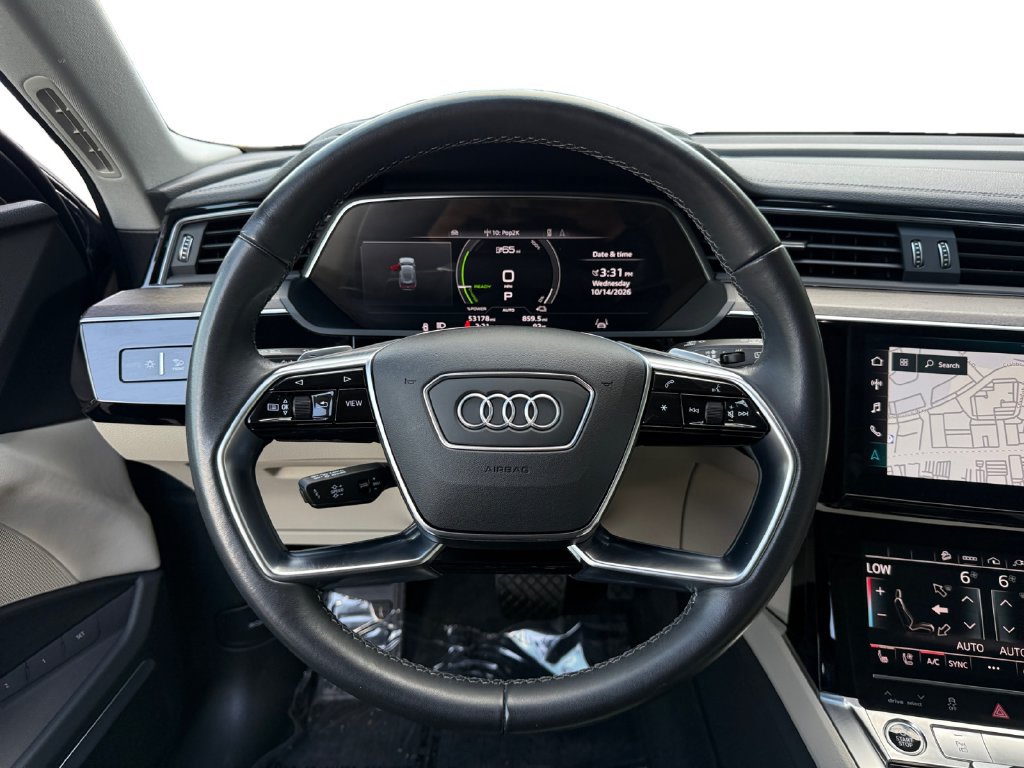 Used 2024 Audi Q8 e-tron Premium Plus w/ Premium Plus Package AWD/4WD image 12